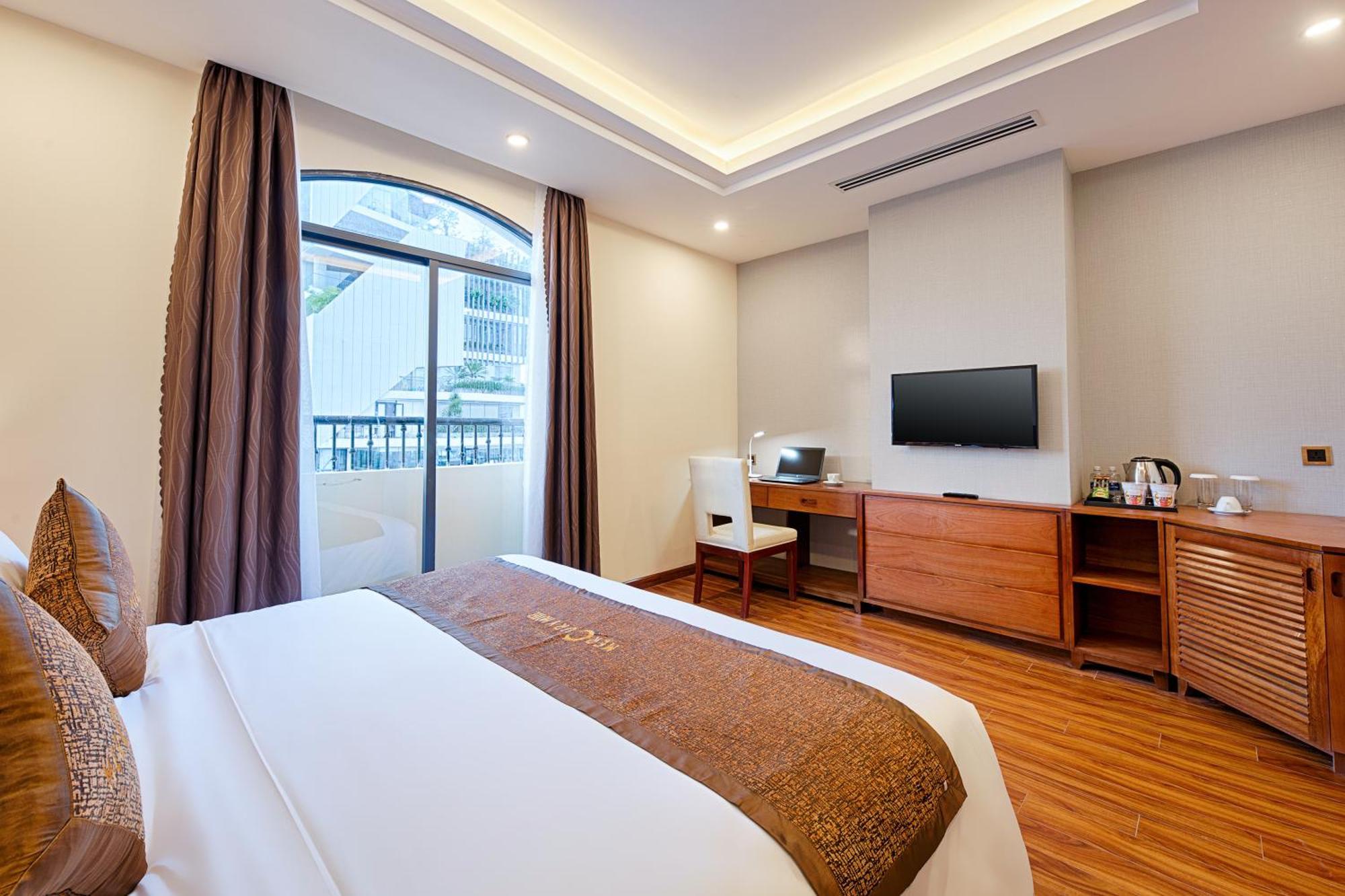 Mercury Apartment Danang Exterior photo